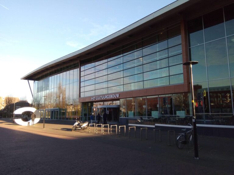 Sneeuwwitje – de Romantische Familiemusical (4+) — familie-kids in Hoofddorp